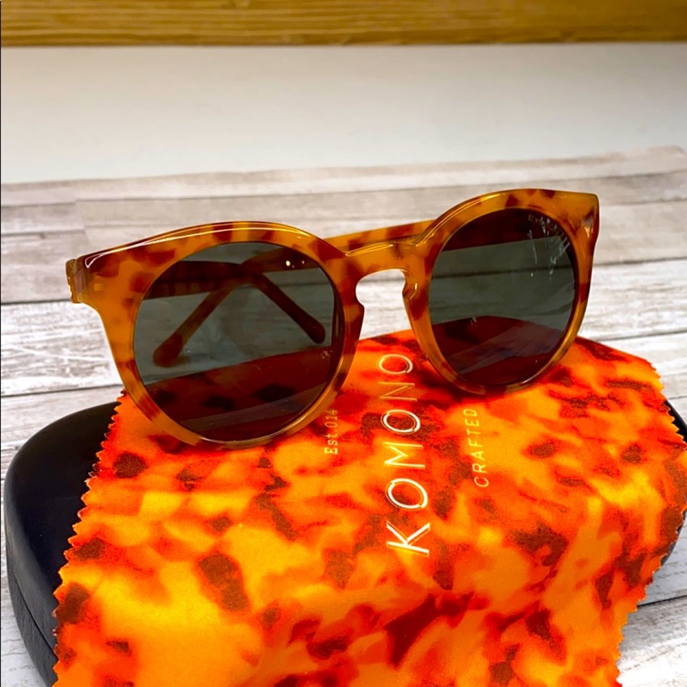 KOMONO Sunglasses Lulu tortoise cateye round brown orange - Picture 12 of 14